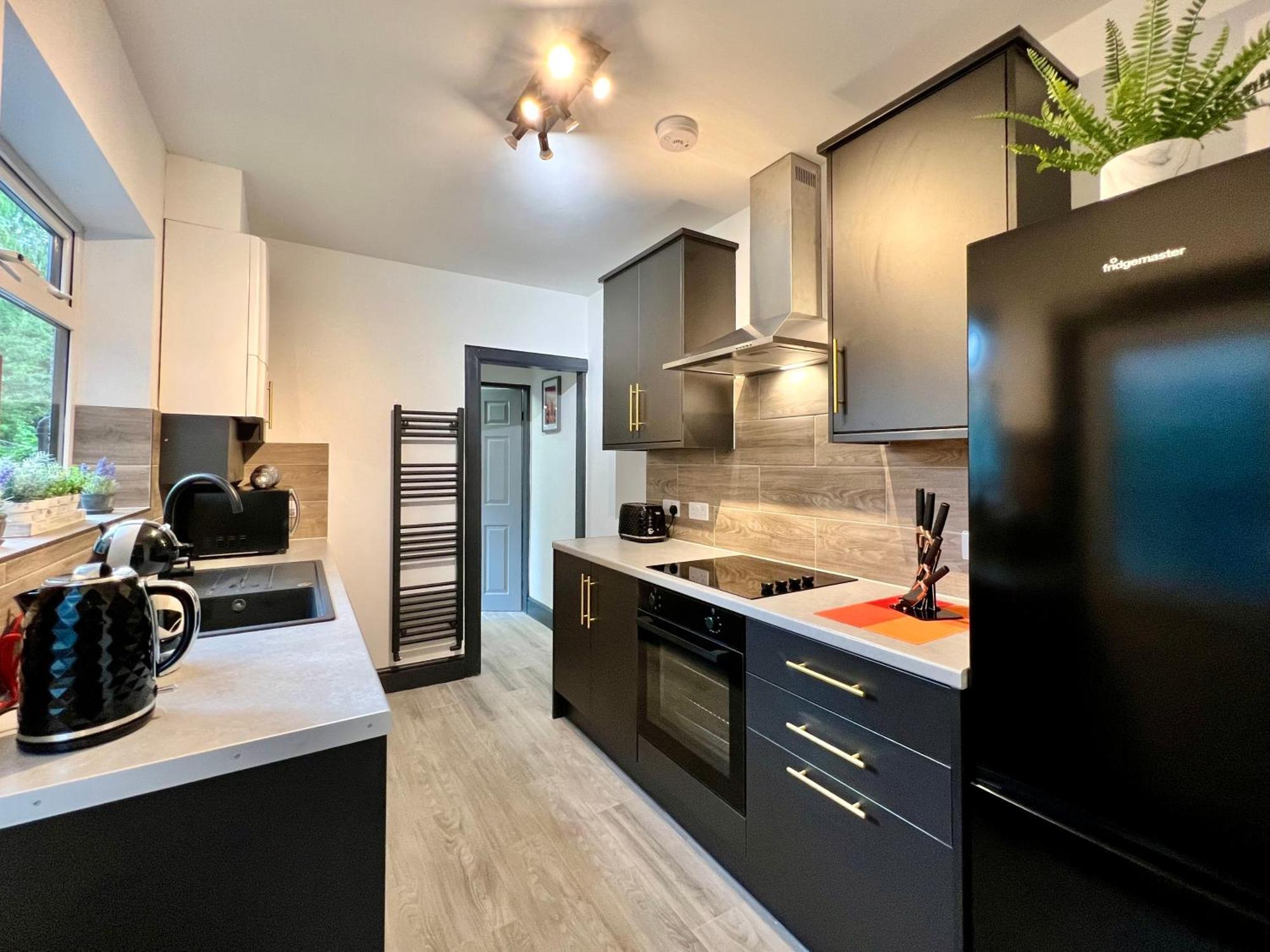 Oxford House - Great For Contractors Or Family Holidays 클리소프스 외부 사진