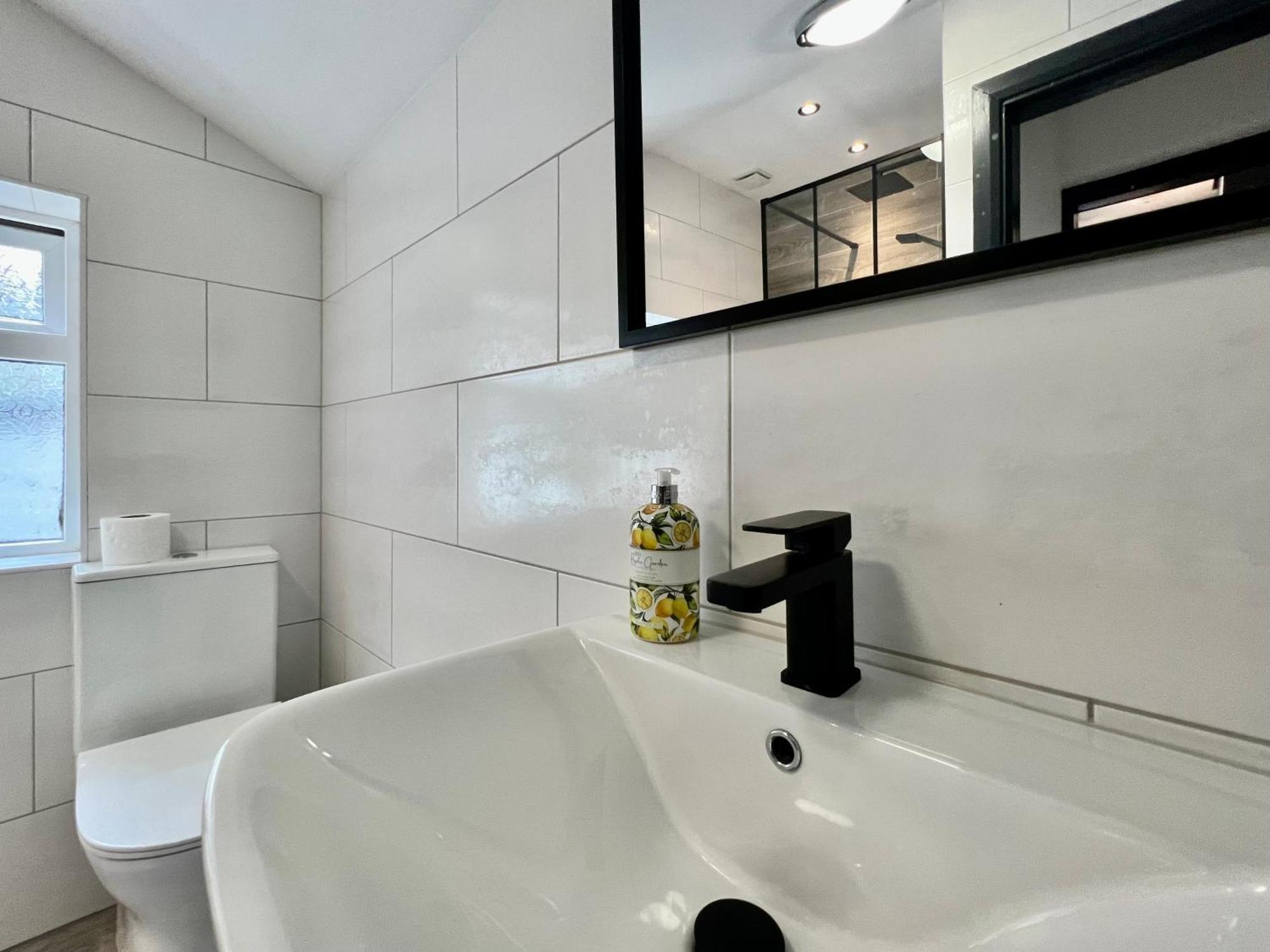 Oxford House - Great For Contractors Or Family Holidays 클리소프스 외부 사진